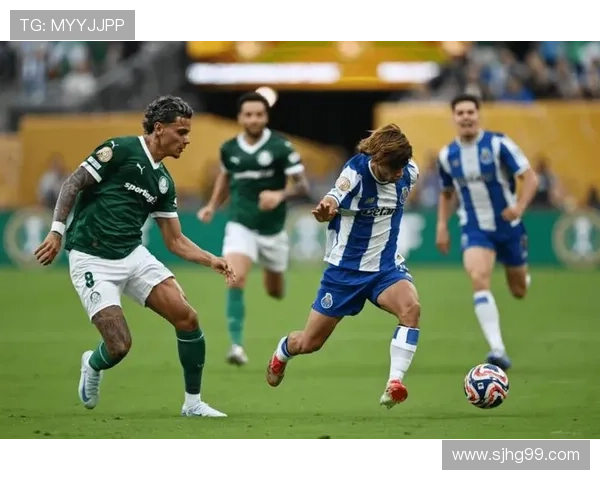 帕尔马新赛季创新进攻套路，战略调整展现重返巅峰的潜力