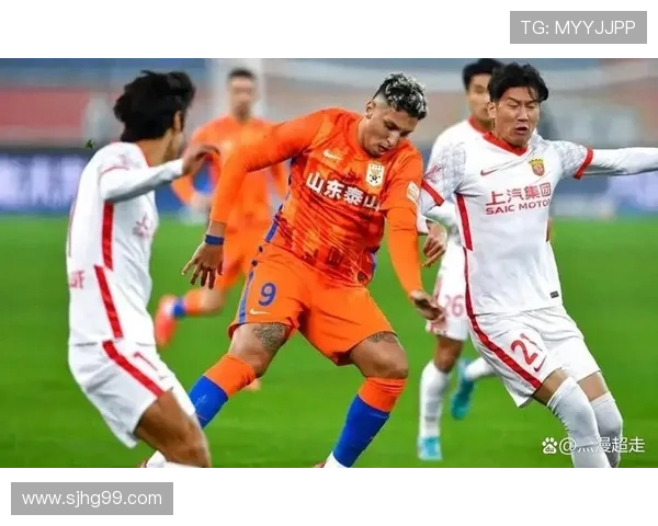 三冠成空,亚冠败局下的山东泰山是否面临战术危机与阵容僵化? 三冠成空,亚冠败局下的山东泰山是否面临战术危机与阵容僵化?