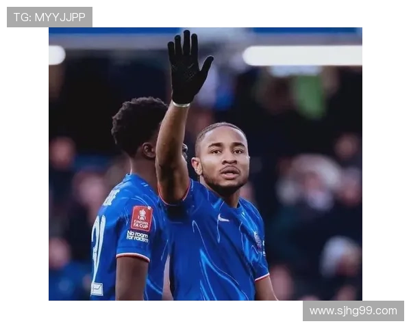 恩昆库：从新星到核心的荣誉与成长轨迹分析